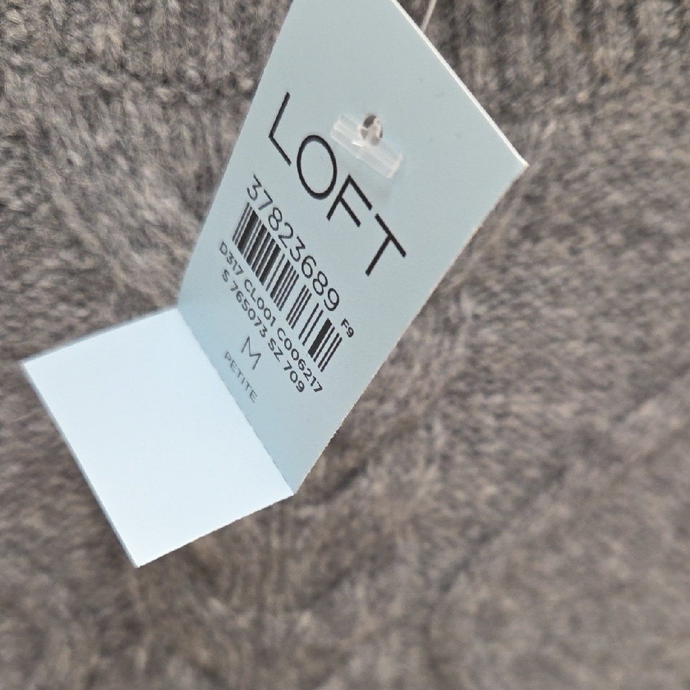 $5/$25-NWT-LOFT Heather Gray Knit Dress - Picture 3 of 6